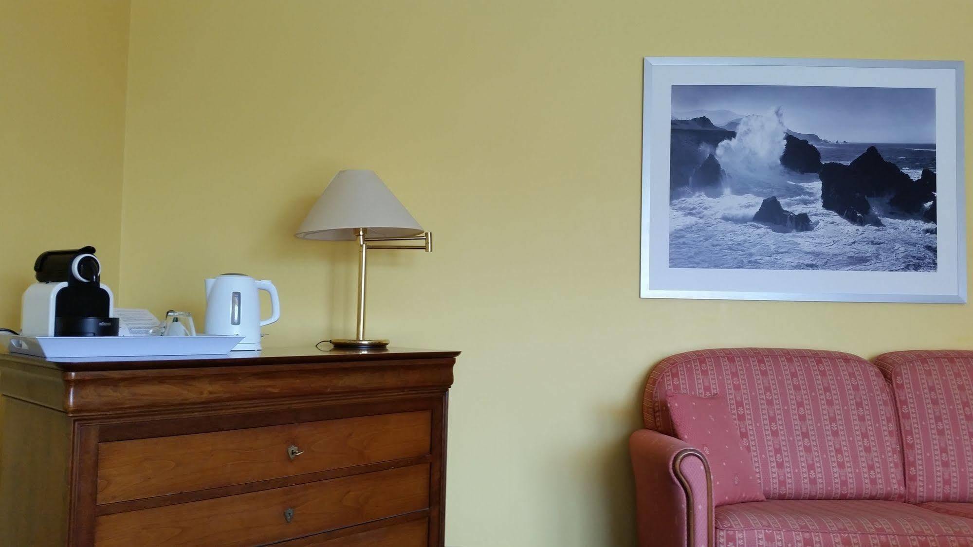 Hostellerie De La Vendee Lancy Екстериор снимка